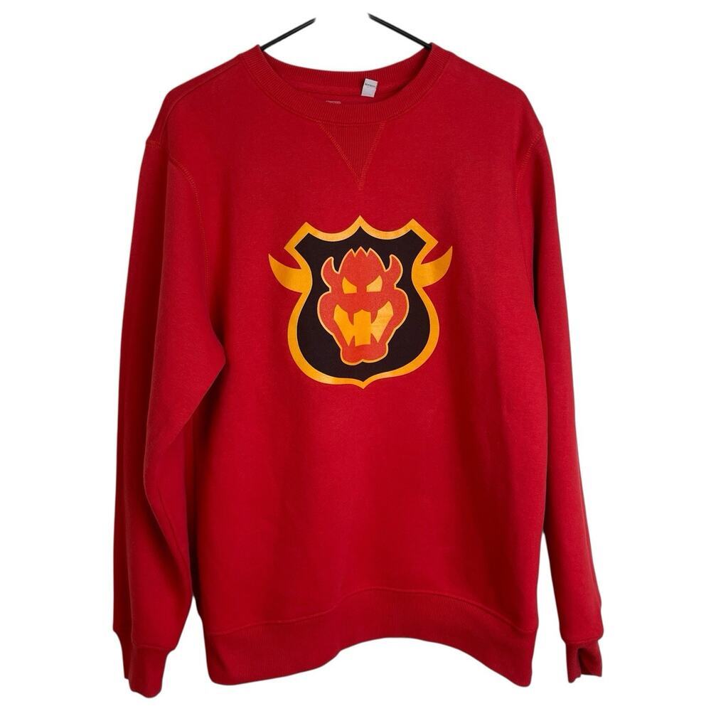 Universal Studios Super Nintendo World Bowser Challenge Red Hoodie Size Medium *